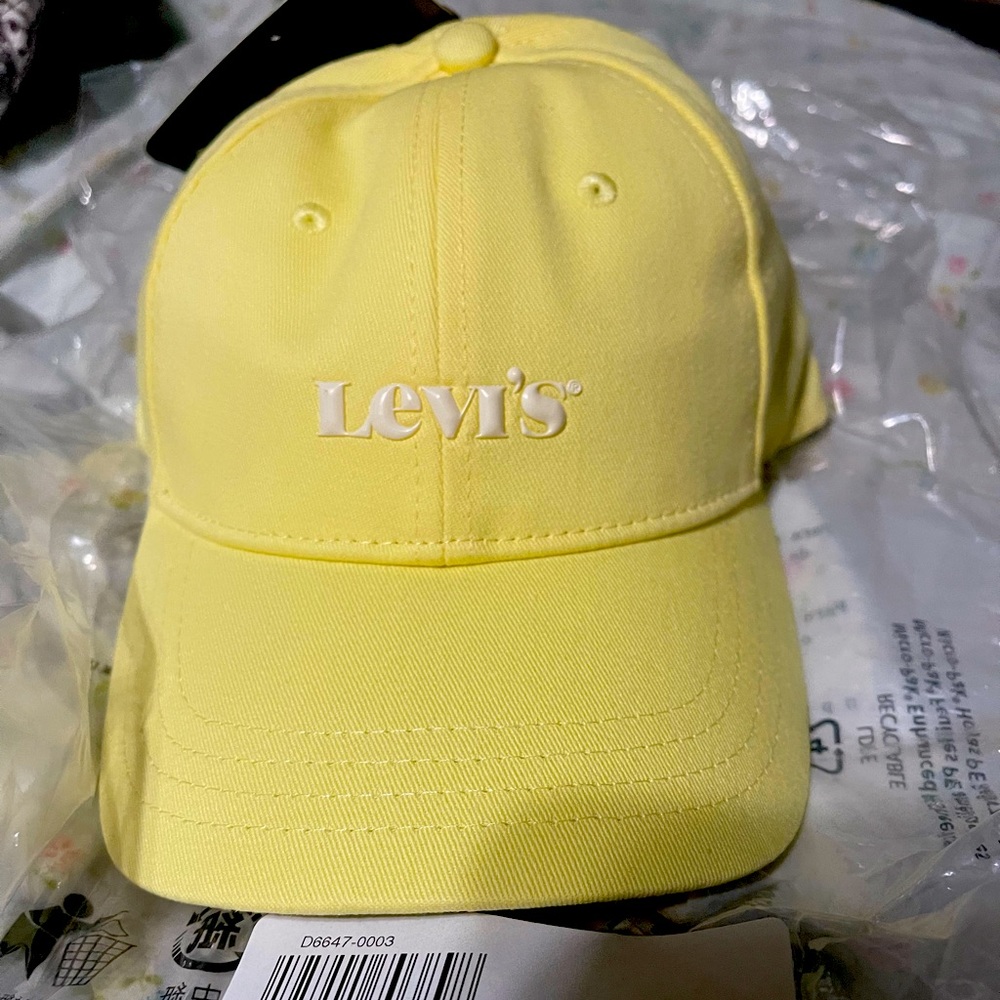 Levis womens hat